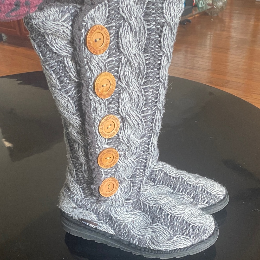 Cozy Warm MUK LUKS Slipper/Boots